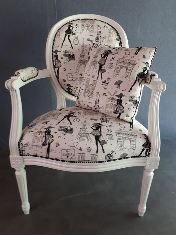 Fauteuil La Petite robe noire